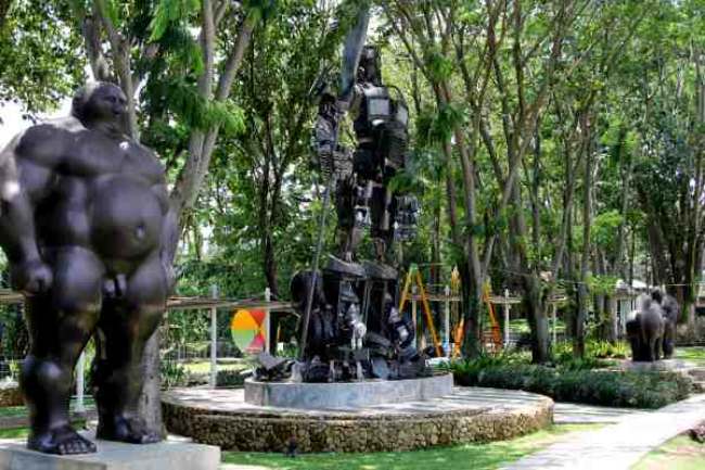 Ecoart Park Sentul City: HTM, Daya Tarik Wisata dan Lokasi