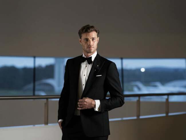 Black Tie