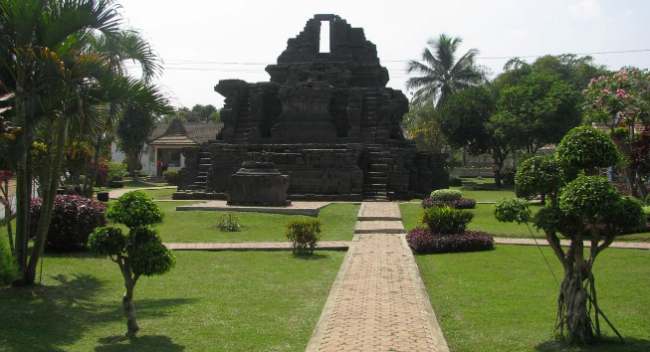 Daya Tarik Candi Jago