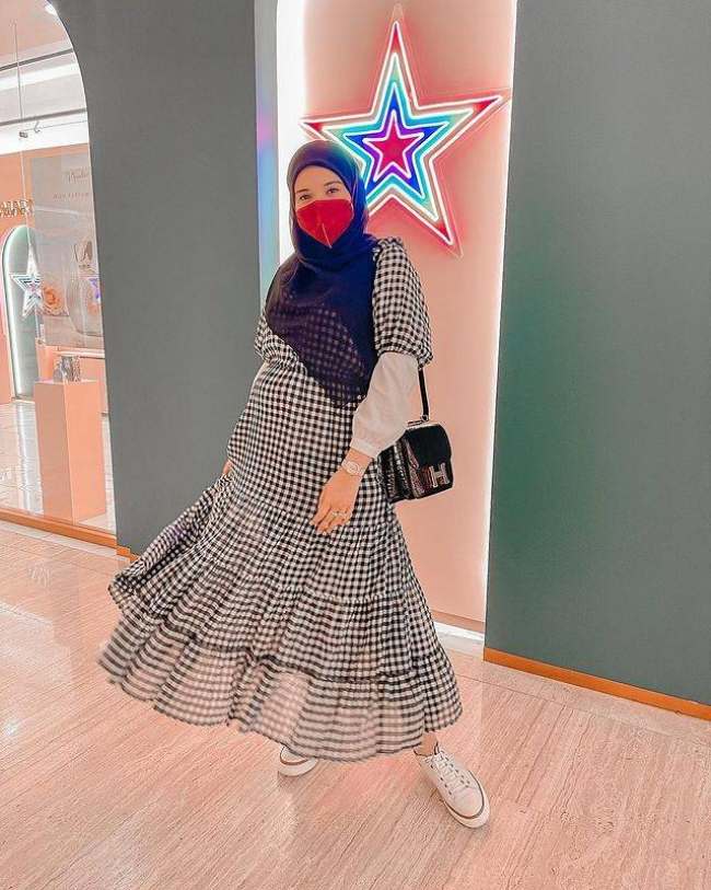 OOTD Bumil Hijab Ala Remaja