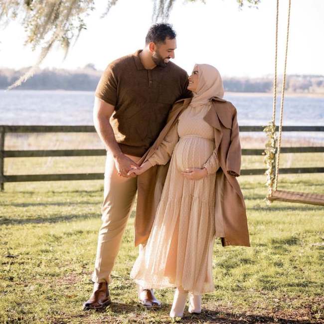 OOTD Maternity Photo Shoot