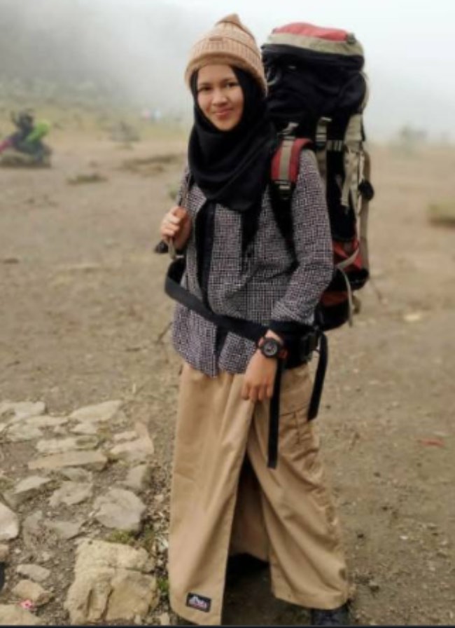 Perpaduan Celana Rok
