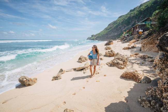 Rute dan Akses ke Pantai Nyang Nyang