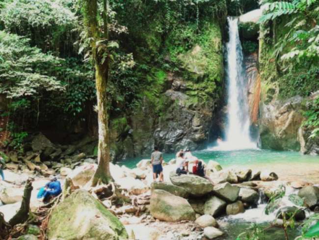 Sekilas Tentang Air Terjun Sarambualla