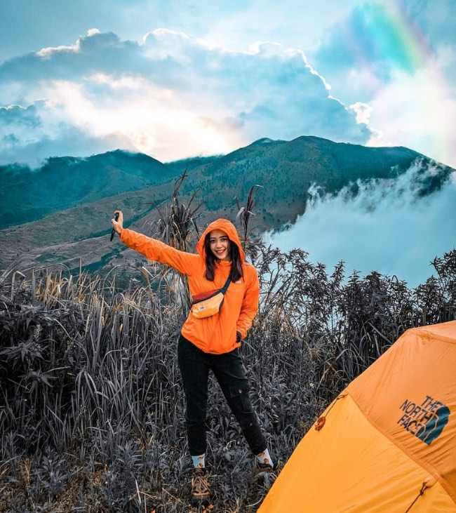 Windbreaker Jaket dan Celana Panjang